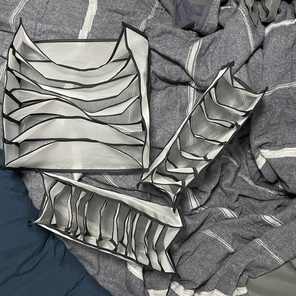 Drawer storage - Picture 1 of 5